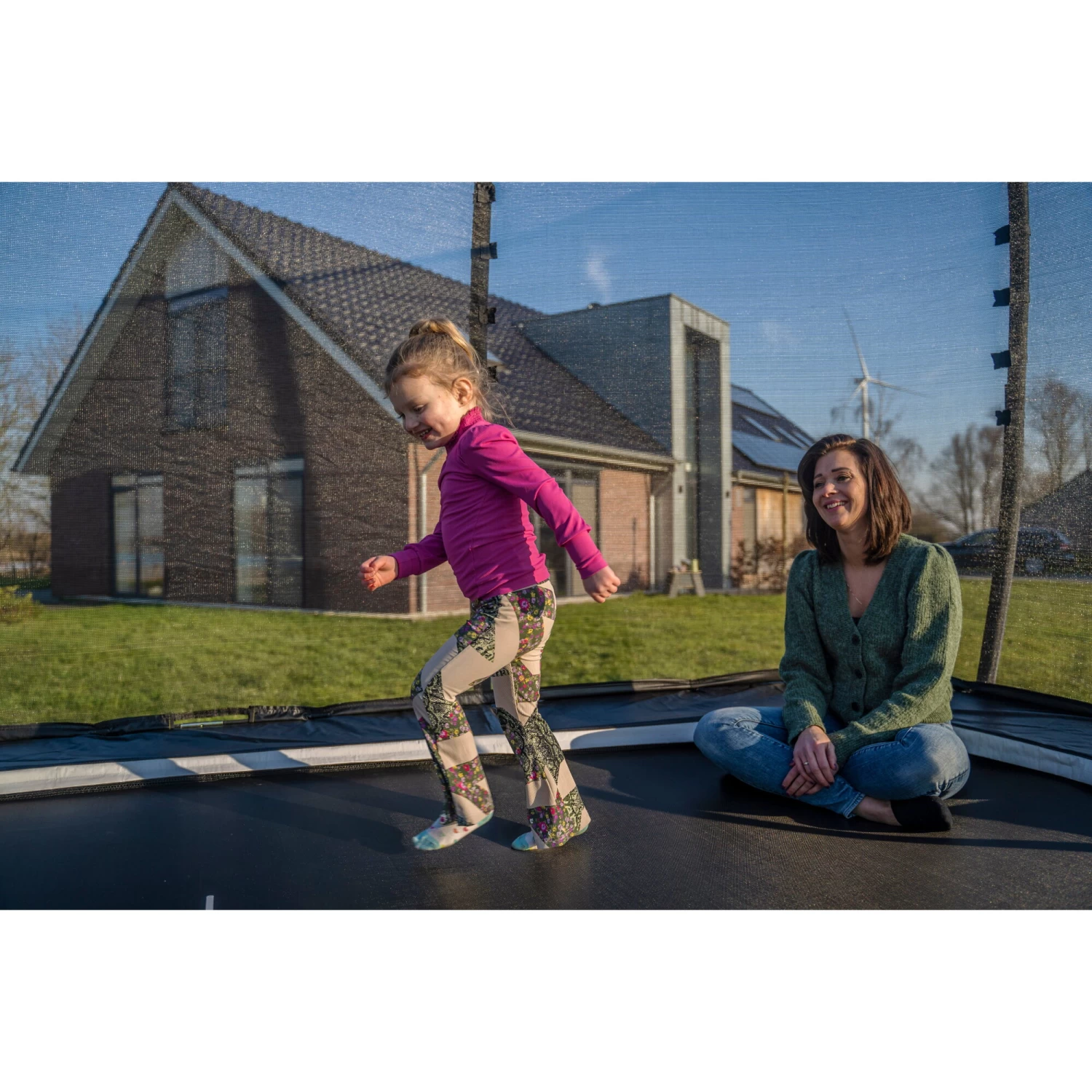 EXIT TOYS EXIT Allure Classic Trampoline 244x427cm - Zwart 8 EXIT TOYS EXIT Allure Classic Trampoline 244x427cm - Zwart - Afbeelding 8