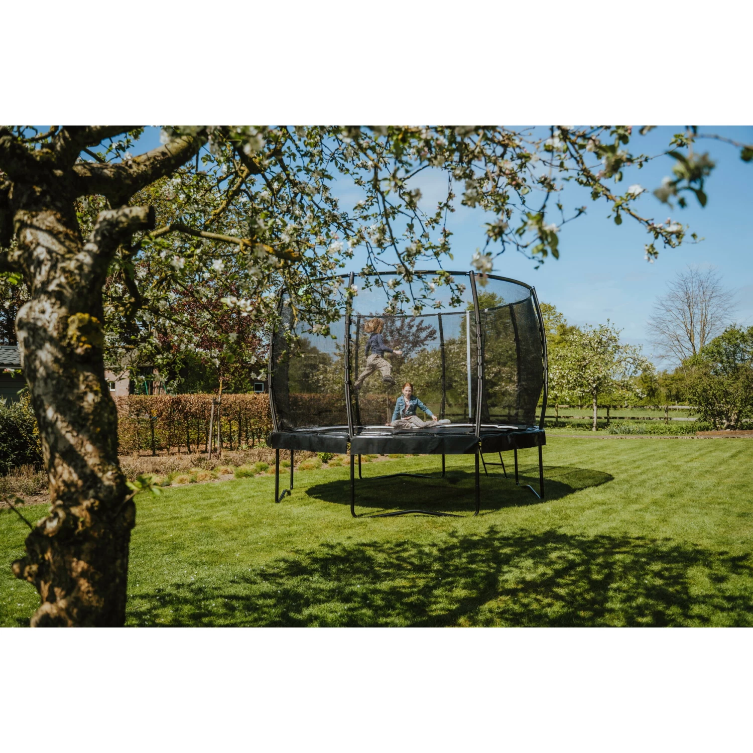 EXIT TOYS EXIT Allure Classic Trampoline ø427cm - Zwart 7 EXIT TOYS EXIT Allure Classic Trampoline ø427cm - Zwart - Afbeelding 7