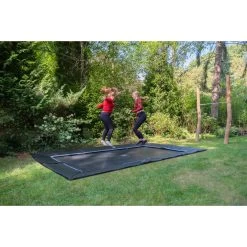 EXIT TOYS EXIT Dynamic Groundlevel Sports Trampoline 275x458cm - Zwart 16 EXIT TOYS EXIT Dynamic Groundlevel Sports Trampoline 275x458cm - Zwart -Speeltoestellen exit dynamic groundlevel sports trampoline 275x458cm zwart 6
