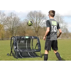 EXIT TOYS EXIT Kickback Voetbal Rebounder 124x90cm 15 EXIT TOYS EXIT Kickback Voetbal Rebounder 124x90cm -Speeltoestellen exit kickback voetbal rebounder 124x90cm 6