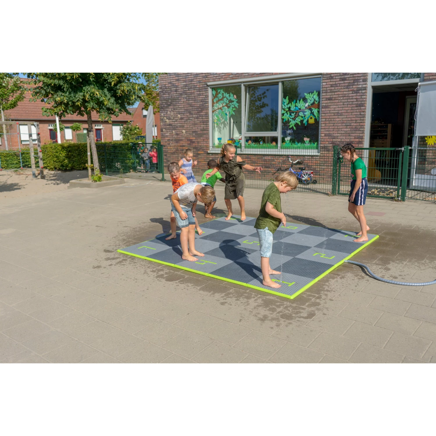 EXIT TOYS EXIT Sprinqle Water Speeltegels 250x250cm Met Opbergbox 14 EXIT TOYS EXIT Sprinqle Water Speeltegels 250x250cm Met Opbergbox - Afbeelding 14